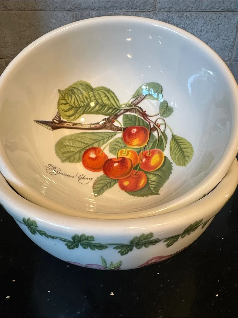 Set of Two Portmeirion Pomona Salad/Dessert/Fruit Bowls with Fruit Illustrations